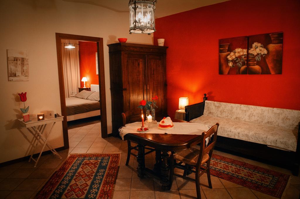 Agriturismo Paitin Alba  Oda fotoğraf